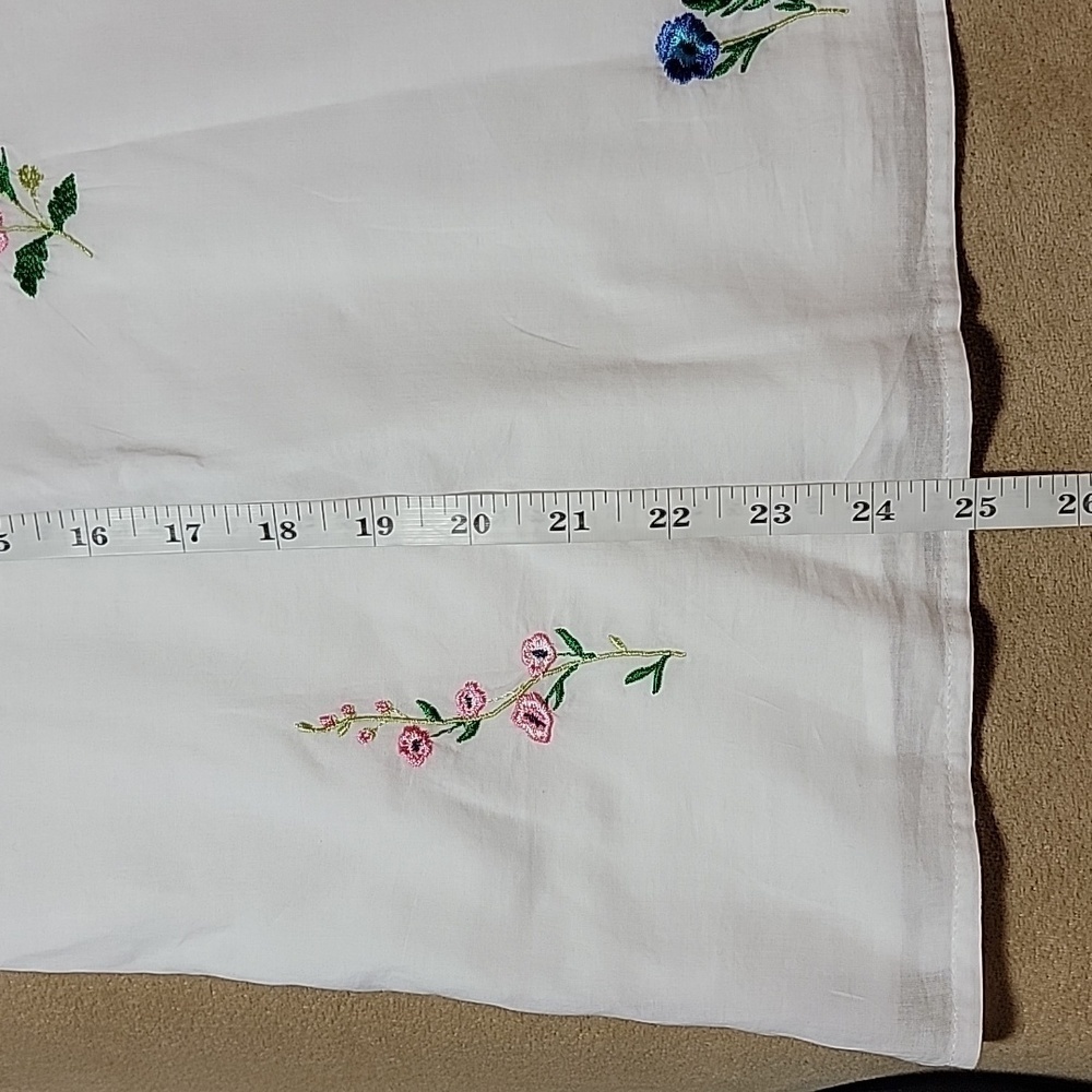 Talbots Split V-Neck Flutter Cap Sleeve Floral Em… - image 7